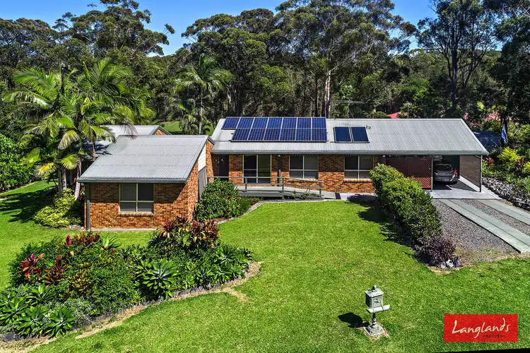 1 Topaz Dr, Emerald Beach NSW 2456