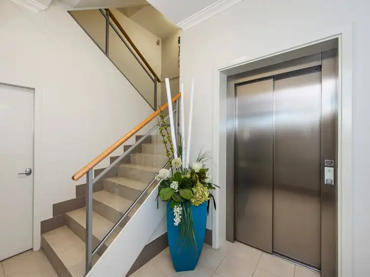 Sixth view of Homely unit listing, 2/2D Treviso Mews, Mandurah WA 6210