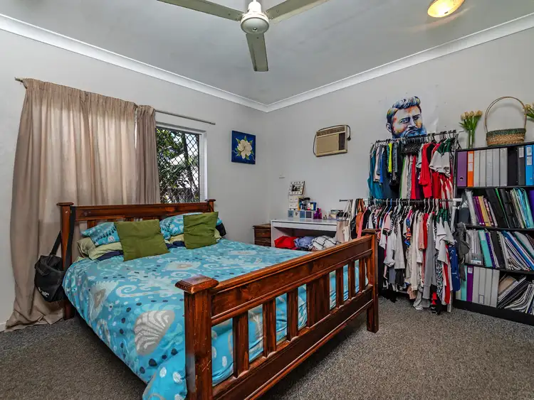 Sixth view of Homely house listing, 9 Wright Cl, Edmonton QLD 4869