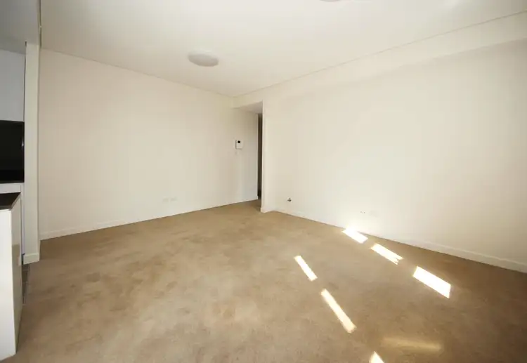 31-39 Mindarie Street