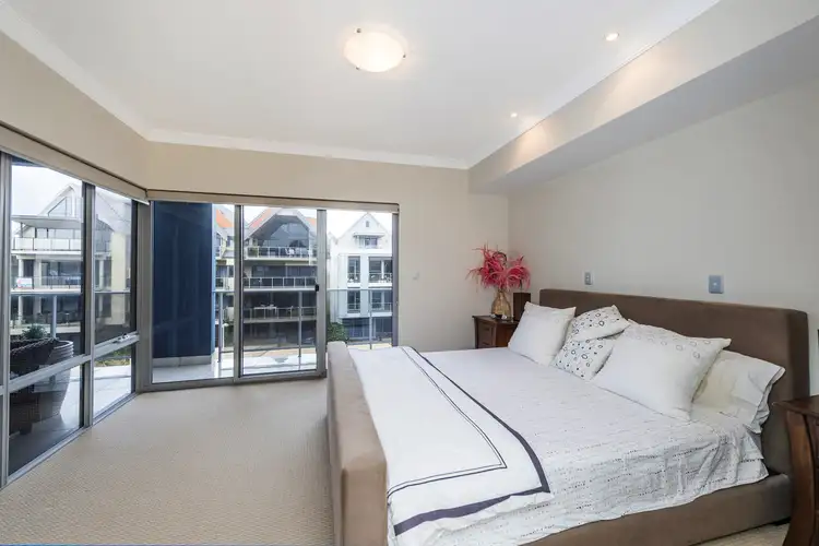 Second view of Homely unit listing, 4/7 Florian Mews, Mandurah WA 6210