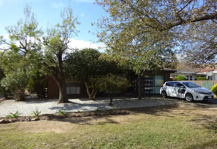 Second view of Homely unit listing, 21 Smythe St, Benalla VIC 3672