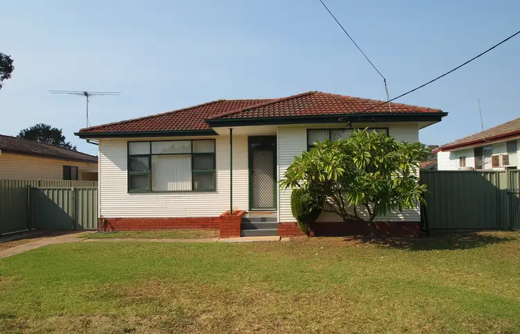 17 Love St, Blacktown NSW 2148
