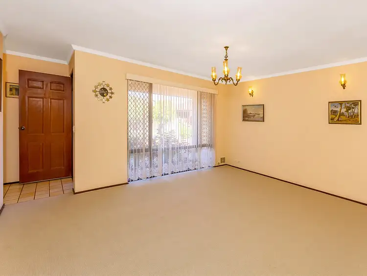 Fifth view of Homely unit listing, 2/84 Murray Rd, Bicton WA 6157