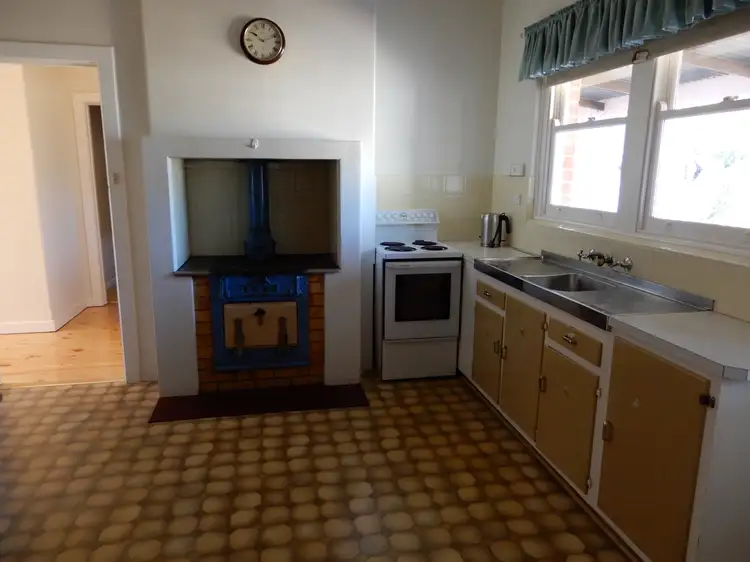 Second view of Homely house listing, 2 Hope St, Redhill SA 5521