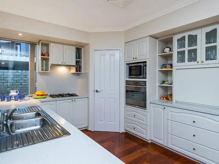 Seventh view of Homely house listing, 26 Eunamara Rtt, Halls Head WA 6210