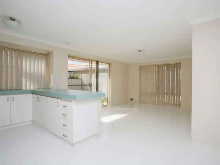 Seventh view of Homely unit listing, 2/38 Moore St, Bunbury WA 6230