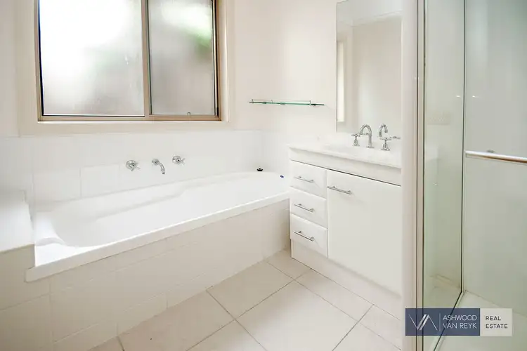 Seventh view of Homely house listing, 27 Hoyt St, Lindenow VIC 3865
