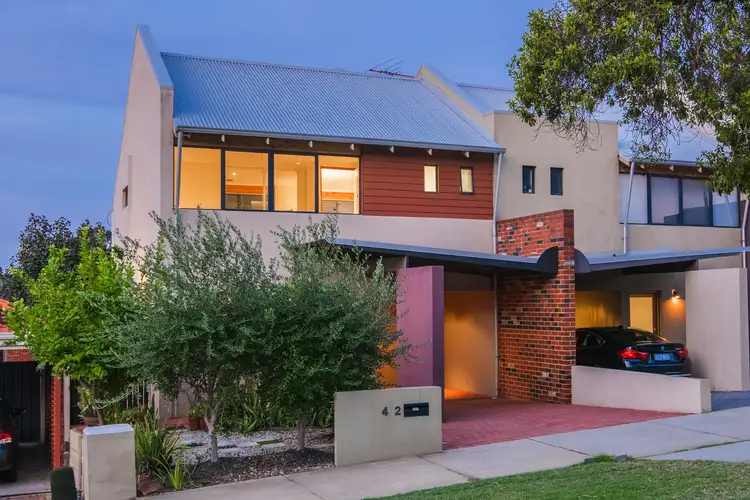 4/2 Third Avenue, Mount Lawley WA 6050