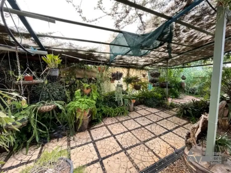 Second view of Homely house listing, 4 Quartz, Sapphire QLD 4702