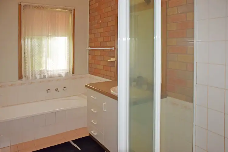 Seventh view of Homely unit listing, 2/5 Middleton St, Shepparton VIC 3630