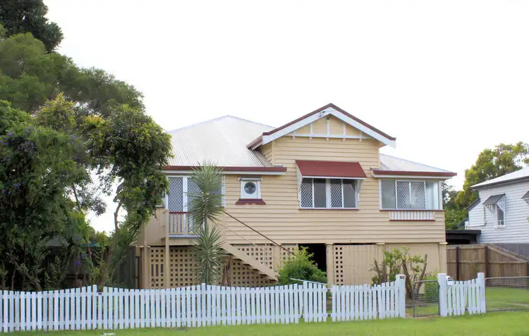 19 Ward St, Maryborough QLD 4650
