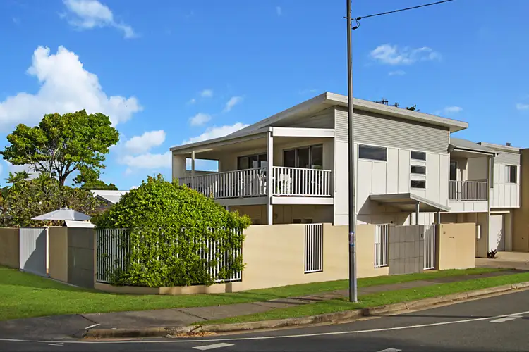 1/30 Twenty Fifth Ave, Palm Beach QLD 4221