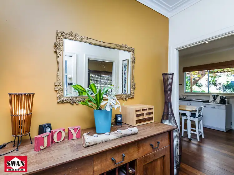 16 Balfour Rd