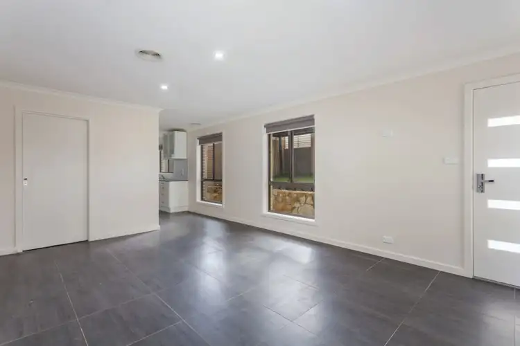 Sixth view of Homely house listing, 1/69 Gilmore Road, Queanbeyan NSW 2620