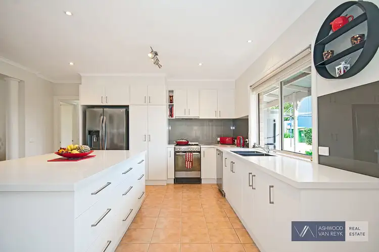 Third view of Homely house listing, 5 Howitt Ct, Lindenow VIC 3865