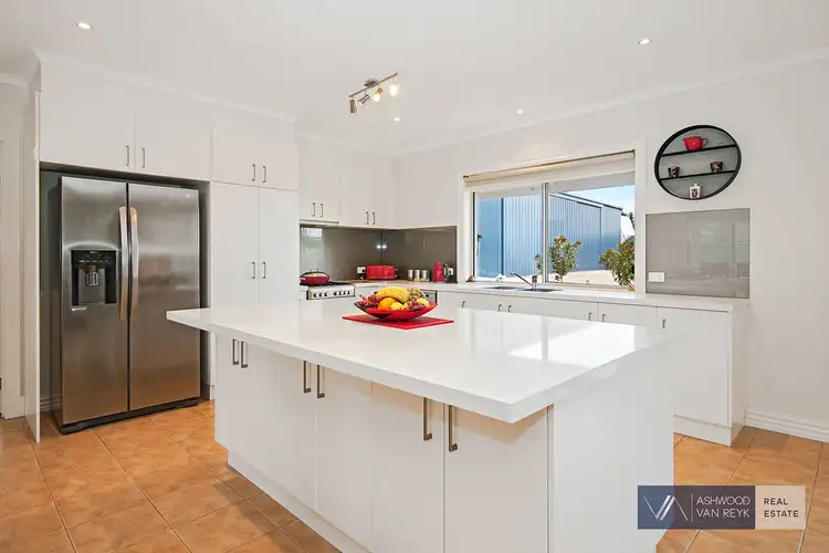 Fourth view of Homely house listing, 5 Howitt Ct, Lindenow VIC 3865