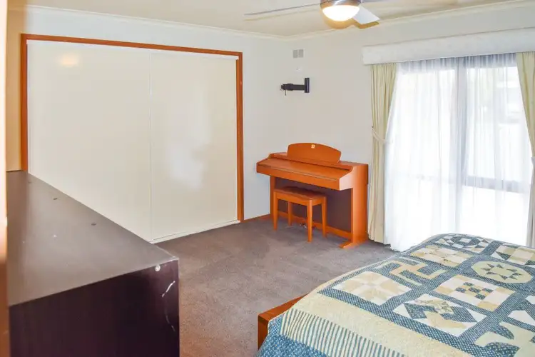 Seventh view of Homely house listing, 3 Lilley Ct, Shepparton VIC 3630