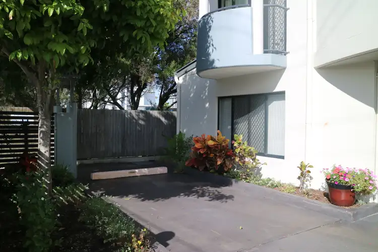 Third view of Homely unit listing, 7/9 Mcnaughton St, Redcliffe QLD 4020