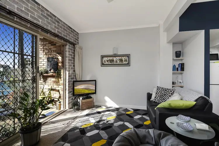 Fifth view of Homely unit listing, 3/81 Goonawarra Dr, Mooloolaba QLD 4557