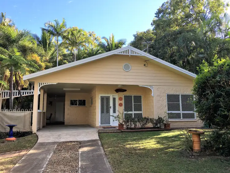 8 Winifred St, Nelly Bay QLD 4819