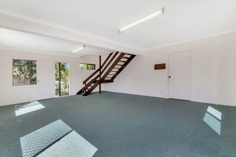 Sixth view of Homely house listing, 6 Helen Cl, Smithfield QLD 4878