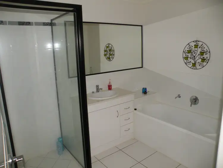 Sixth view of Homely semi-detached listing, 1/89 Annabelle Cres, Upper Coomera QLD 4209