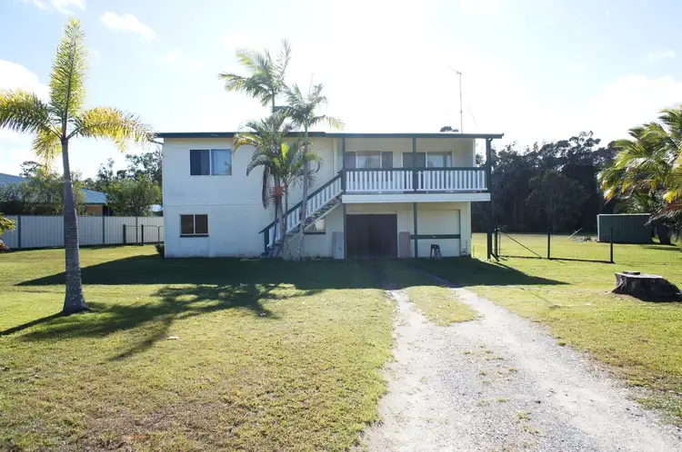 27 Santa Maria Ct, Cooloola Cove QLD 4580