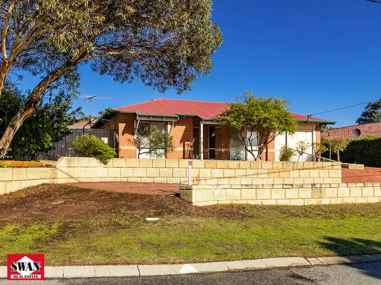 Second view of Homely house listing, 6a Thaxted Place, Swan View WA 6056