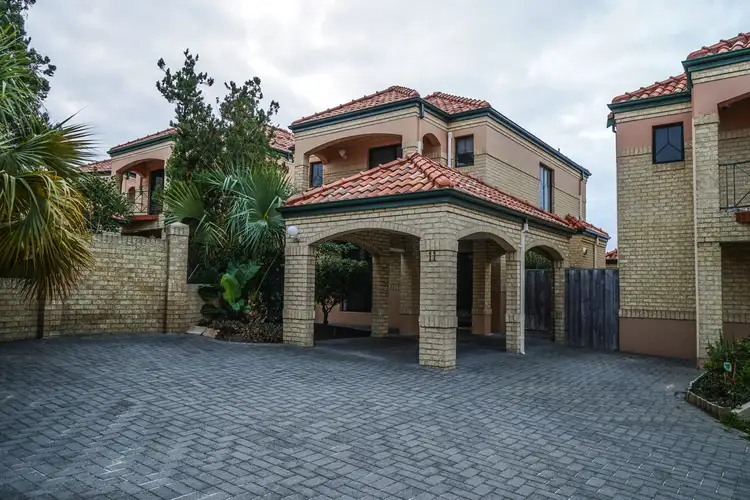 Main view of Homely townhouse listing, 11/62 Broadbeach Boulevard, Hillarys WA 6025