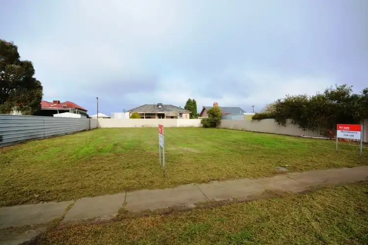 2 & 3/20 Maud St, Stawell VIC 3380