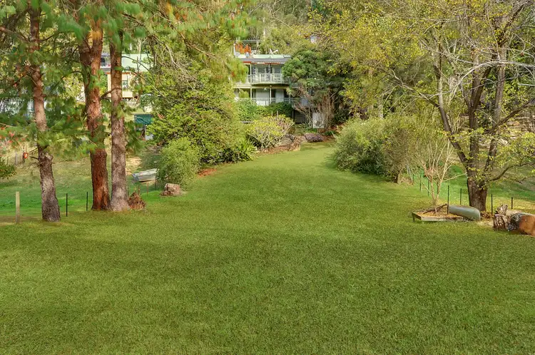 Second view of Homely house listing, 521 Settlers Rd, Lower Macdonald NSW 2775