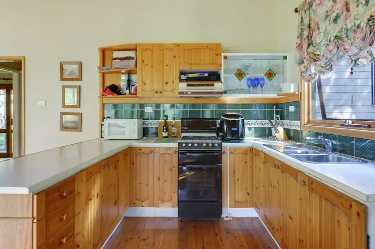 Sixth view of Homely house listing, 521 Settlers Rd, Lower Macdonald NSW 2775