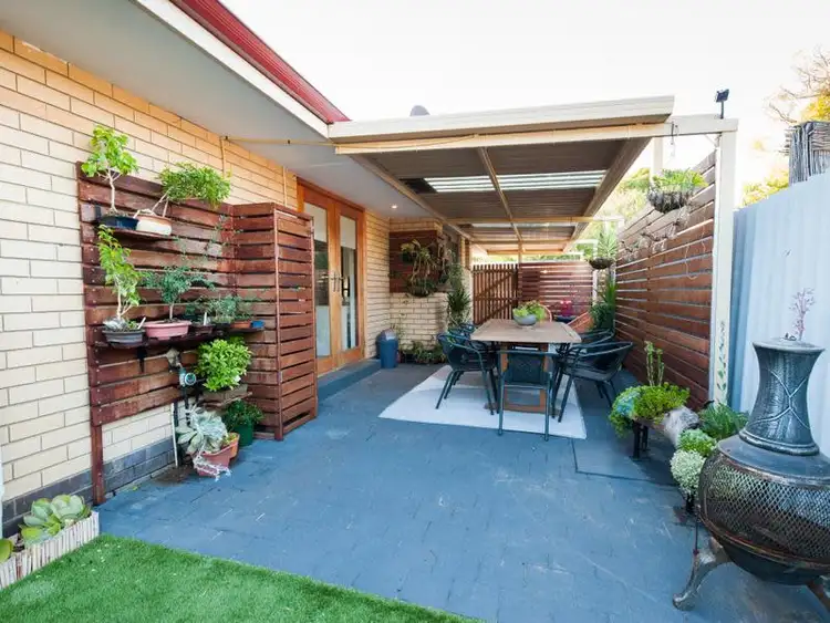 65A Glyndebourne Avenue, Thornlie WA 6108