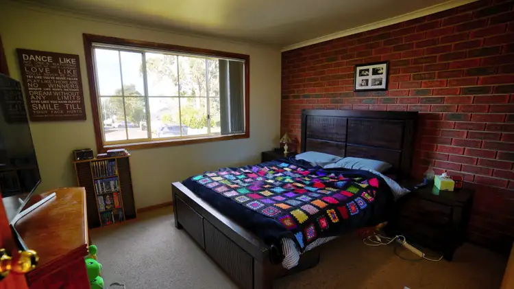 Fifth view of Homely townhouse listing, 2/4 Mowbray Ct, Lenah Valley TAS 7008