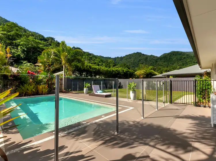 10 Northgate Cl, Redlynch QLD 4870
