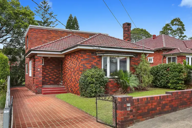 8 Ashton Avenue, Earlwood NSW 2206