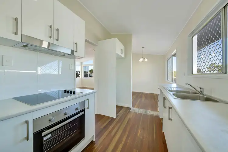 5 Fletcher St, West Gladstone QLD 4680