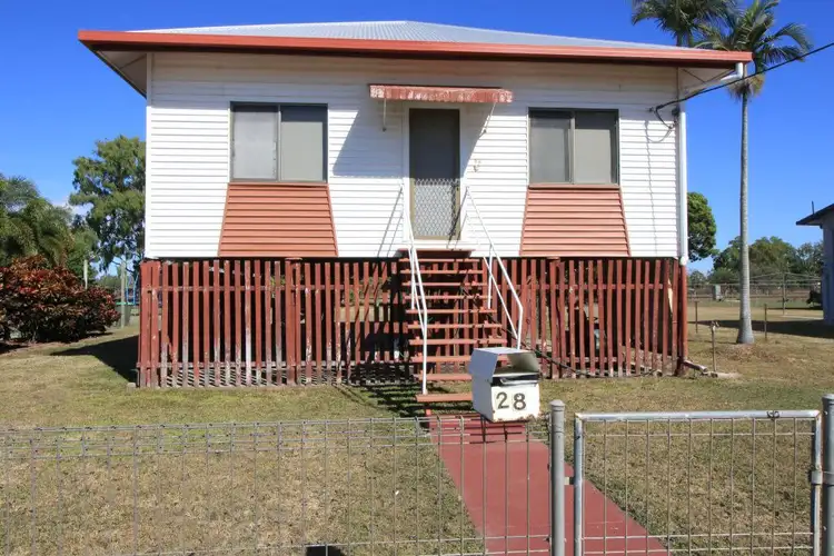 28 Eighth Avenue, Home Hill QLD 4806