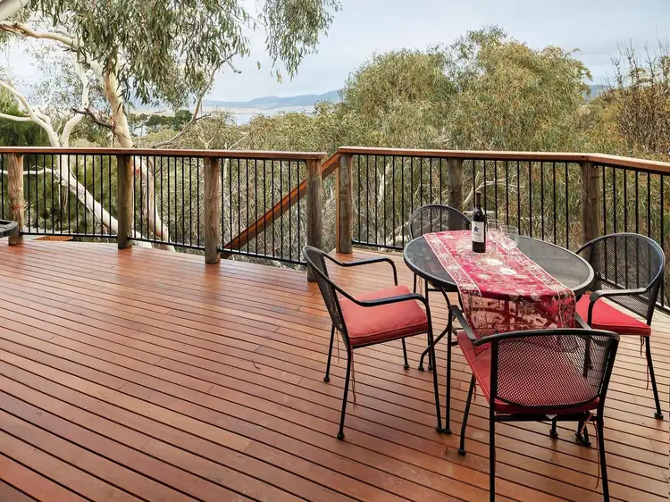 30 Candlebark Cct, Jindabyne NSW 2627
