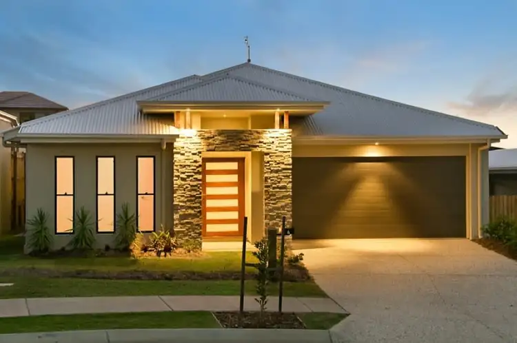 6 Robur Crescent, Mountain Creek QLD 4557