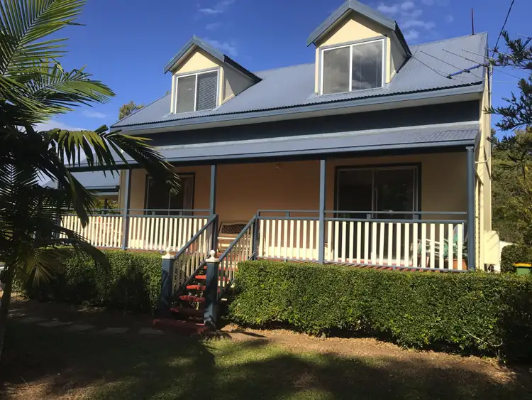 10 Tenanne St, Russell Island QLD 4184