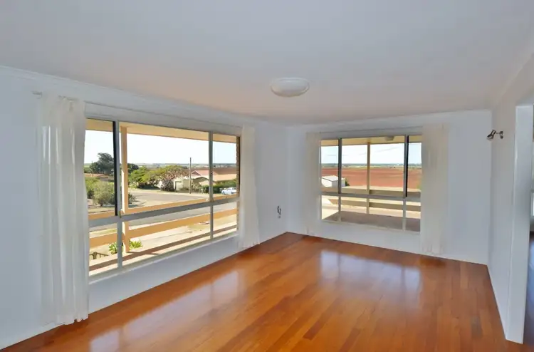 Third view of Homely house listing, 1A Bayview Tce, Qunaba QLD 4670