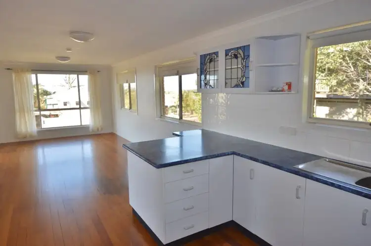Fourth view of Homely house listing, 1A Bayview Tce, Qunaba QLD 4670