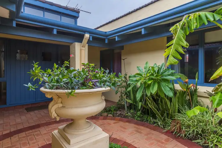 Sixth view of Homely house listing, 4 Elizabeth Crescent, South Bunbury WA 6230