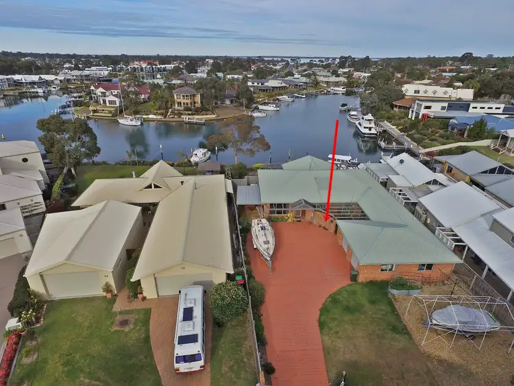 30 Schooner Tce, Paynesville VIC 3880