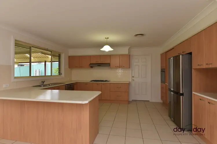 Fourth view of Homely house listing, 11 Magnolia Cl, Fletcher NSW 2287