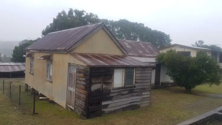 88 James St, Mount Morgan QLD 4714