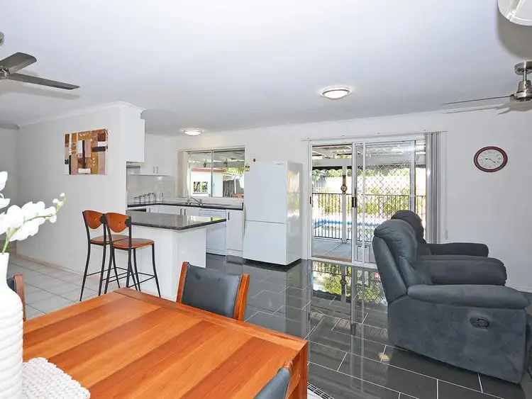 Sixth view of Homely house listing, 9 Jennylee Close, Urangan QLD 4655
