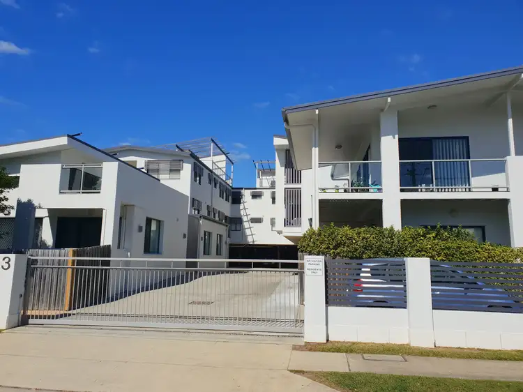 8/3-7 Macdonnell Rd, Margate QLD 4019